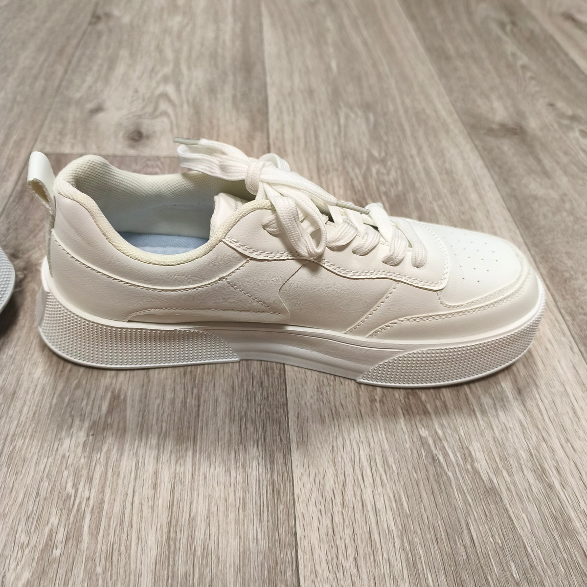 Raybestos European Style White Chunky Platform Low Top Sneakers Shoes Size EU 44