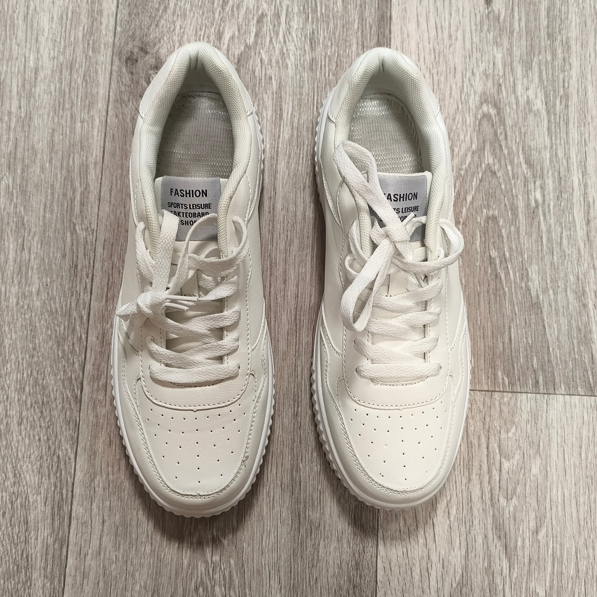 Women White Low Top Platform Sneakers Lace Up Skate Shoes Faux Leather Size 43