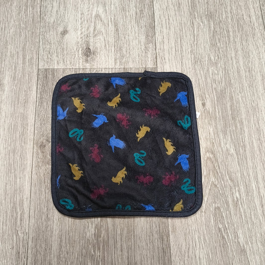 Black Square Plush Cloth Animal Graphic Print Hand Towel Hankie White Back