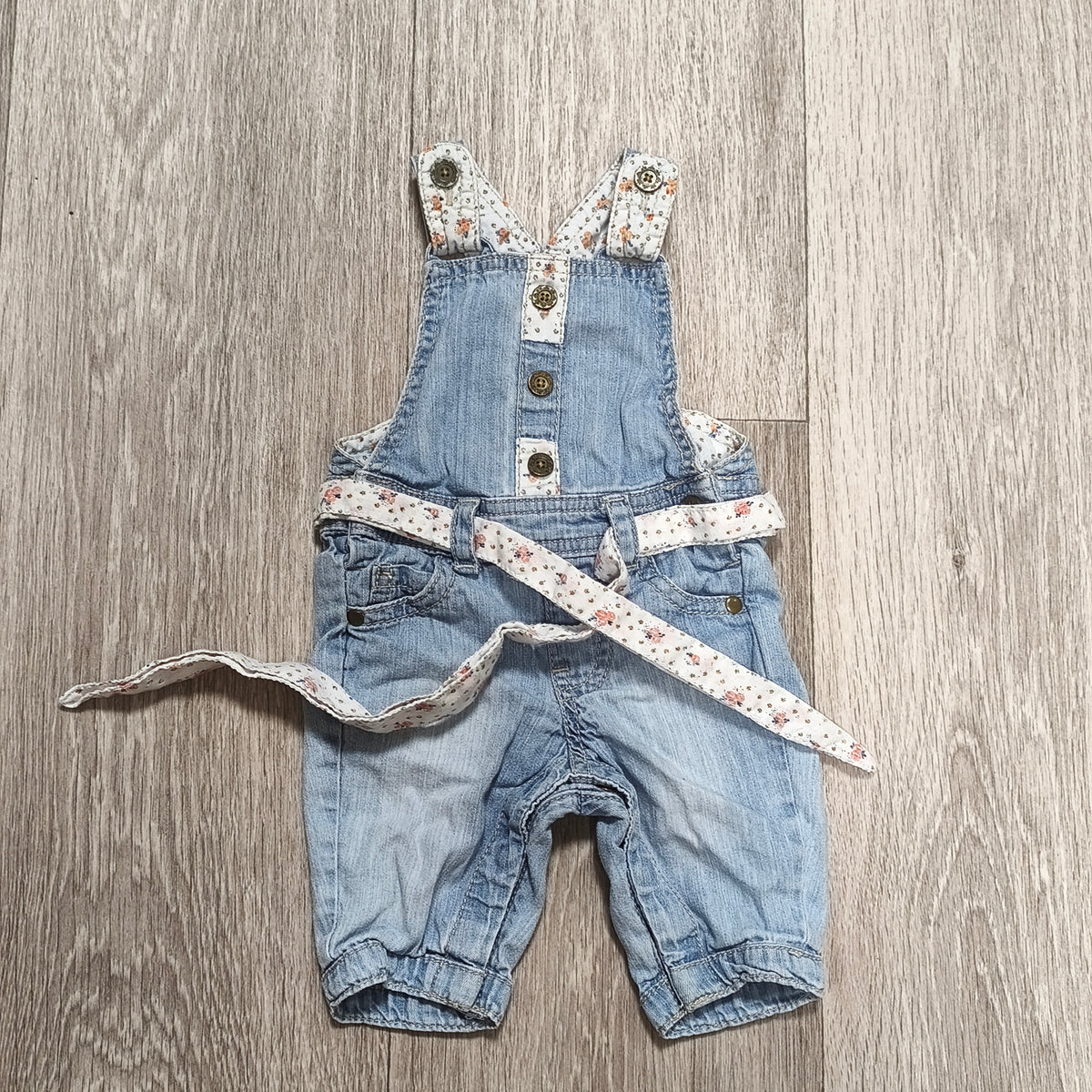 F&F Baby Girls Light Wash Denim Dungarees Overalls Floral Trim Belt Up To 1 Mont