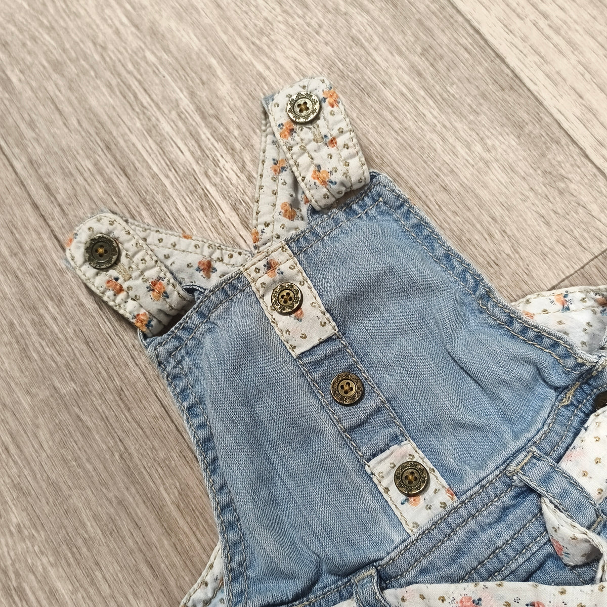 F&F Baby Girls Light Wash Denim Dungarees Overalls Floral Trim Belt Up To 1 Mont