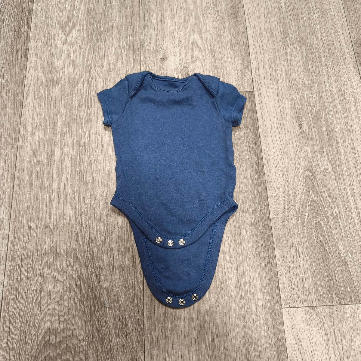 Primark Baby Blue Short Sleeve Bodysuit Onesie 3-6 Months 68cm