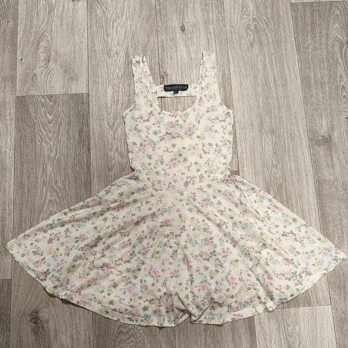 Topshop Petite Floral Skater Dress UK 8 US 4 EUR 36 Cream Pink Sleeveless
