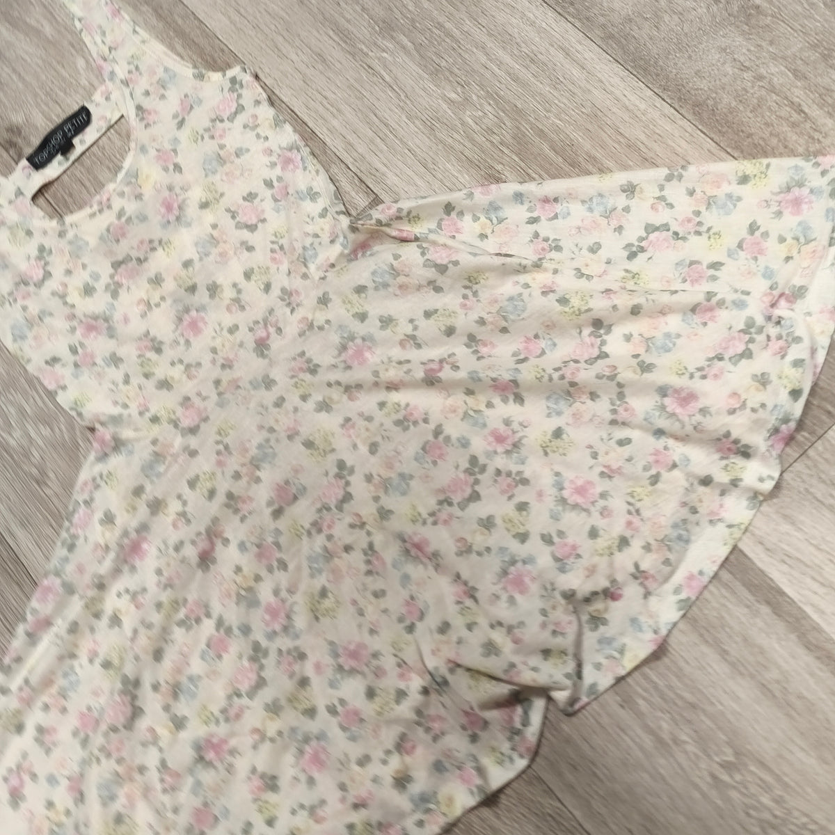 Topshop Petite Floral Skater Dress UK 8 US 4 EUR 36 Cream Pink Sleeveless
