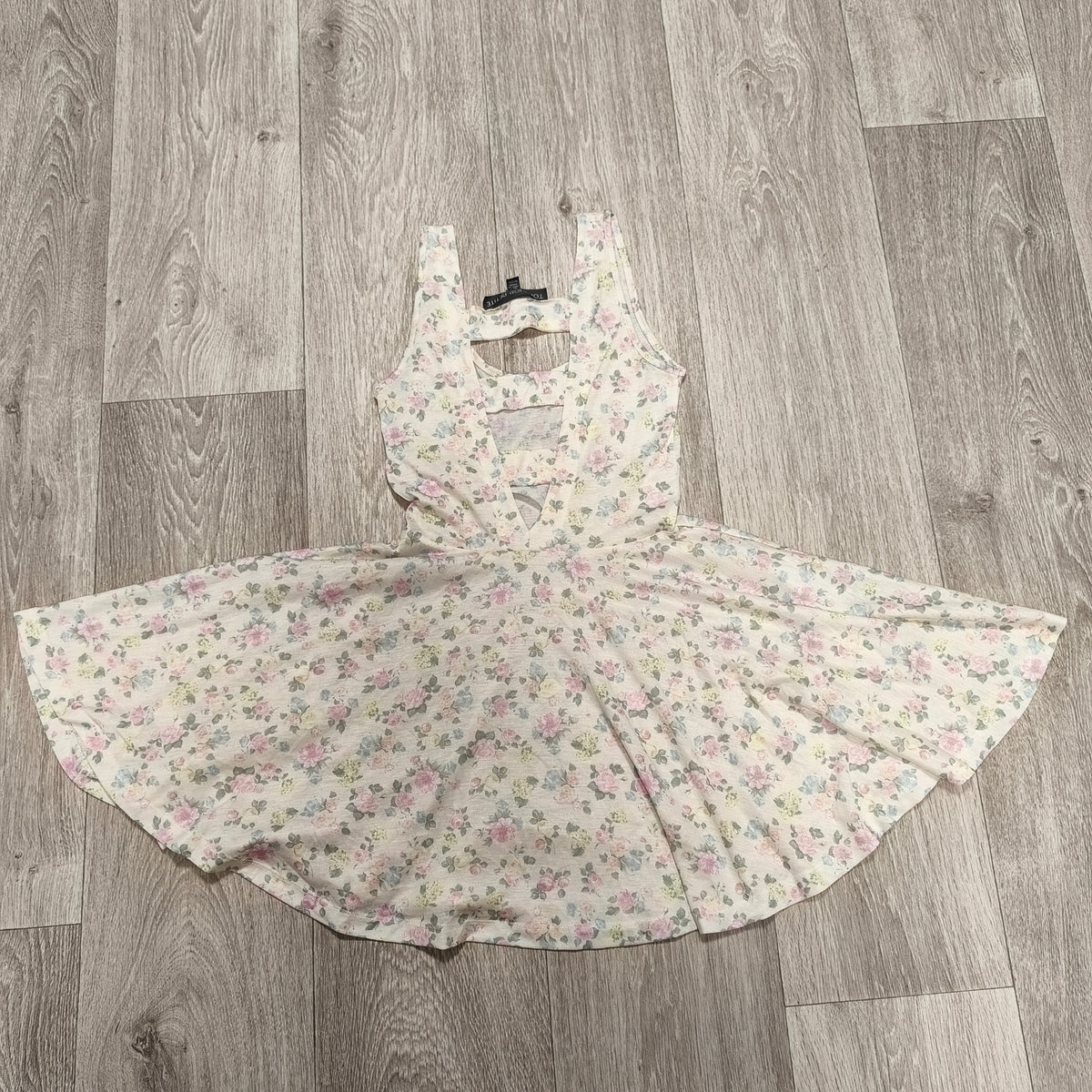 Topshop Petite Floral Skater Dress UK 8 US 4 EUR 36 Cream Pink Sleeveless
