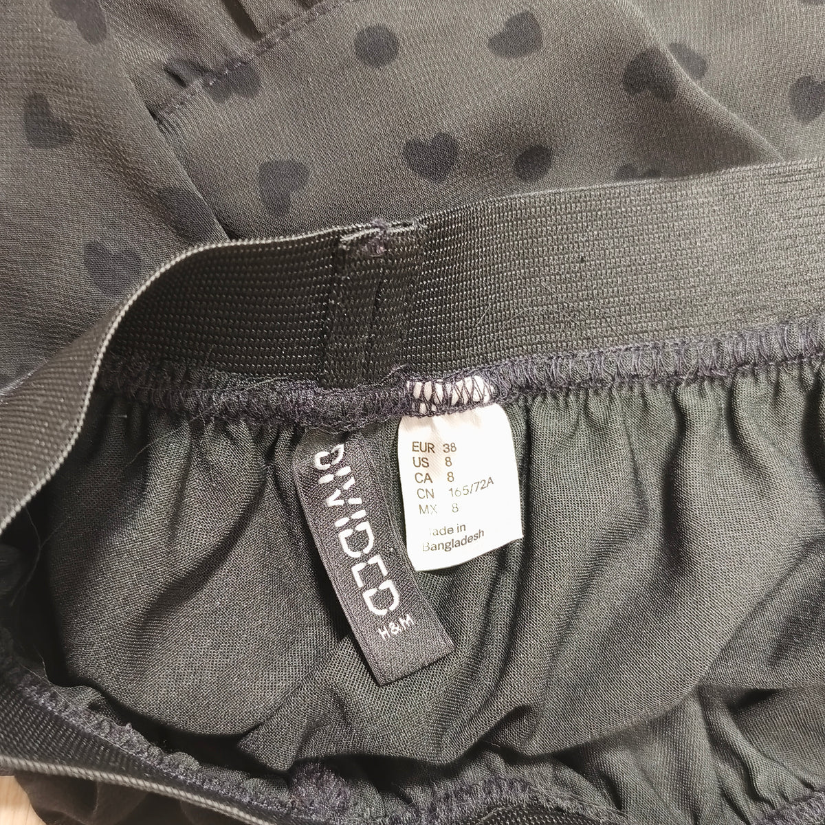 H&M Divided Black Heart Dot Ruffle Mini Skirt EUR 38 US 8