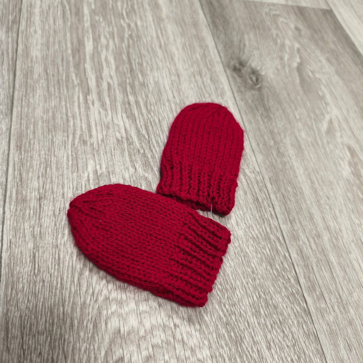 Baby Mittens Red Knitted Cable Thumbless Infant Newborn Warm Winter 12cm