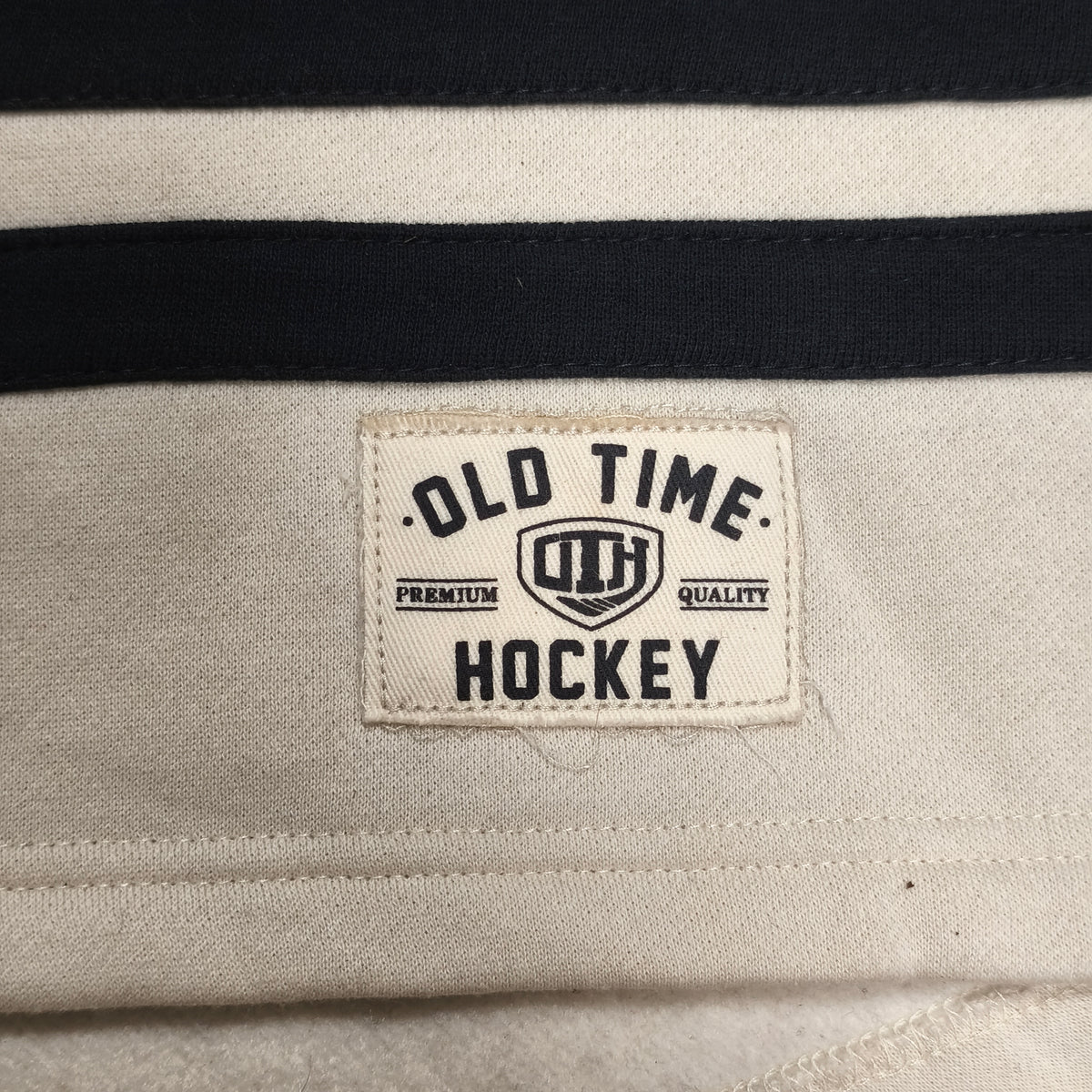 Old Time Hockey Chicago Blackhawks Jonathan Toews #19 Lace Up Hoodie Mens Small