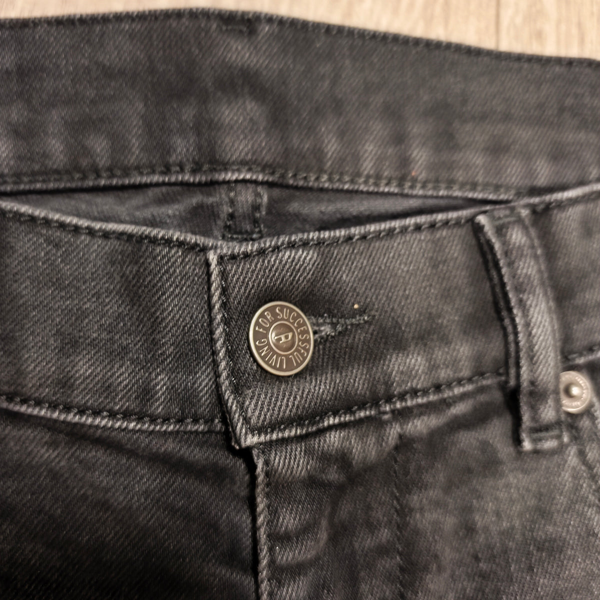 Diesel Mens W29 Dark Wash Faded Black Slim Jeans Denim Pants Made In Tunisia