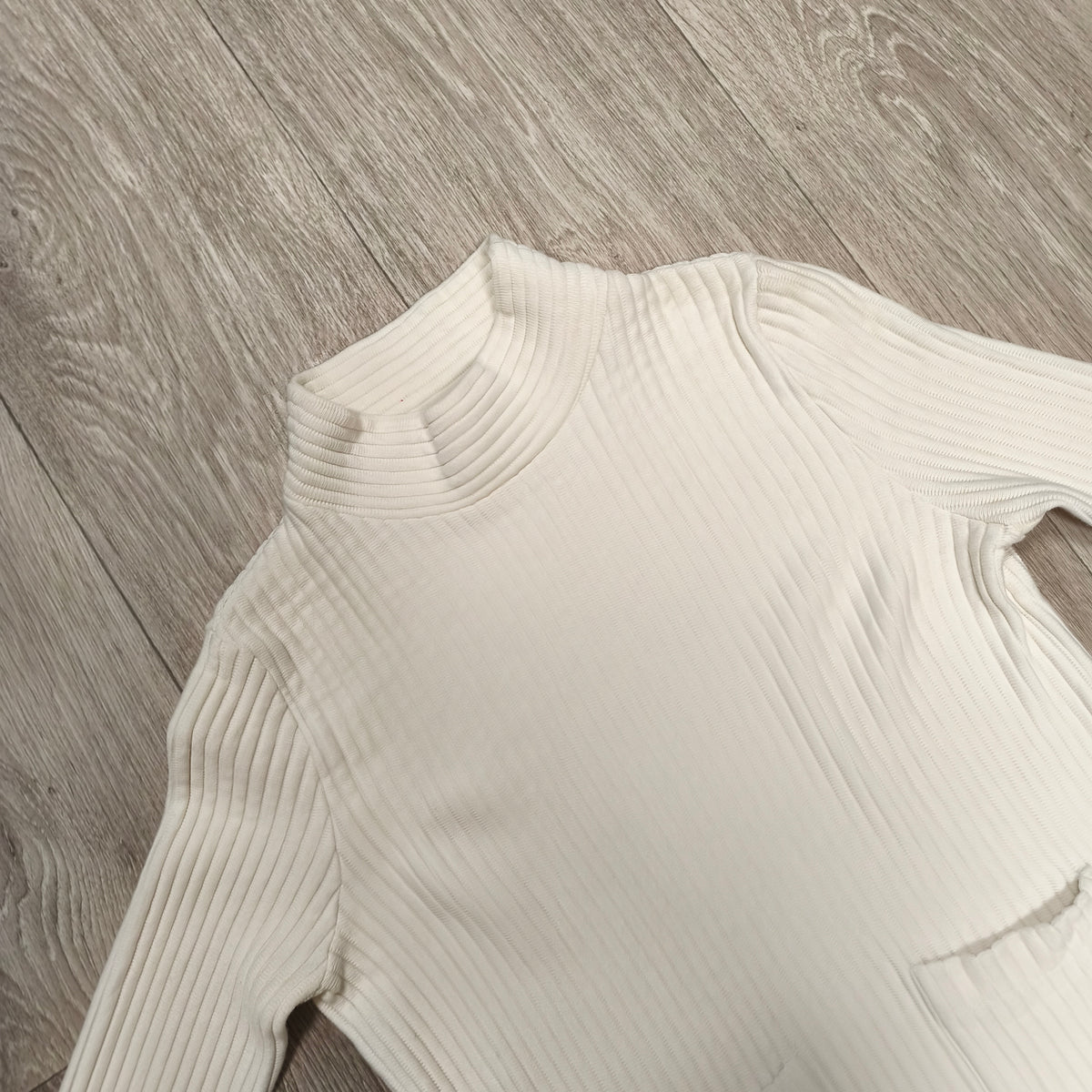 Zara Trafaluc White Ribbed Mock Neck Knit Sweater Pocket Top Womens Size S