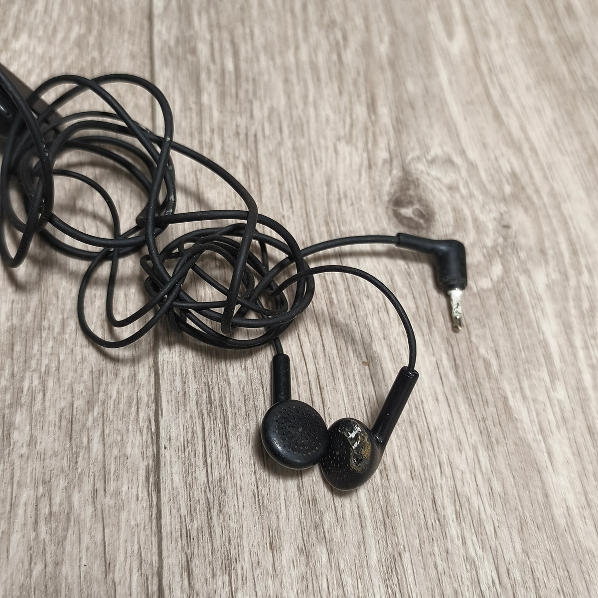 Vintage Nokia Black Wired Earphones Headset Handsfree Mic Untested As-Is Parts