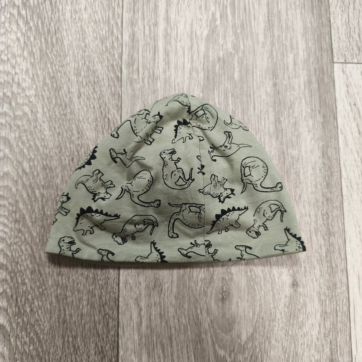 So Cute Baby Toddler Beanie Hat Sage Green Dinosaur Print Size 80/98 12-36 Months