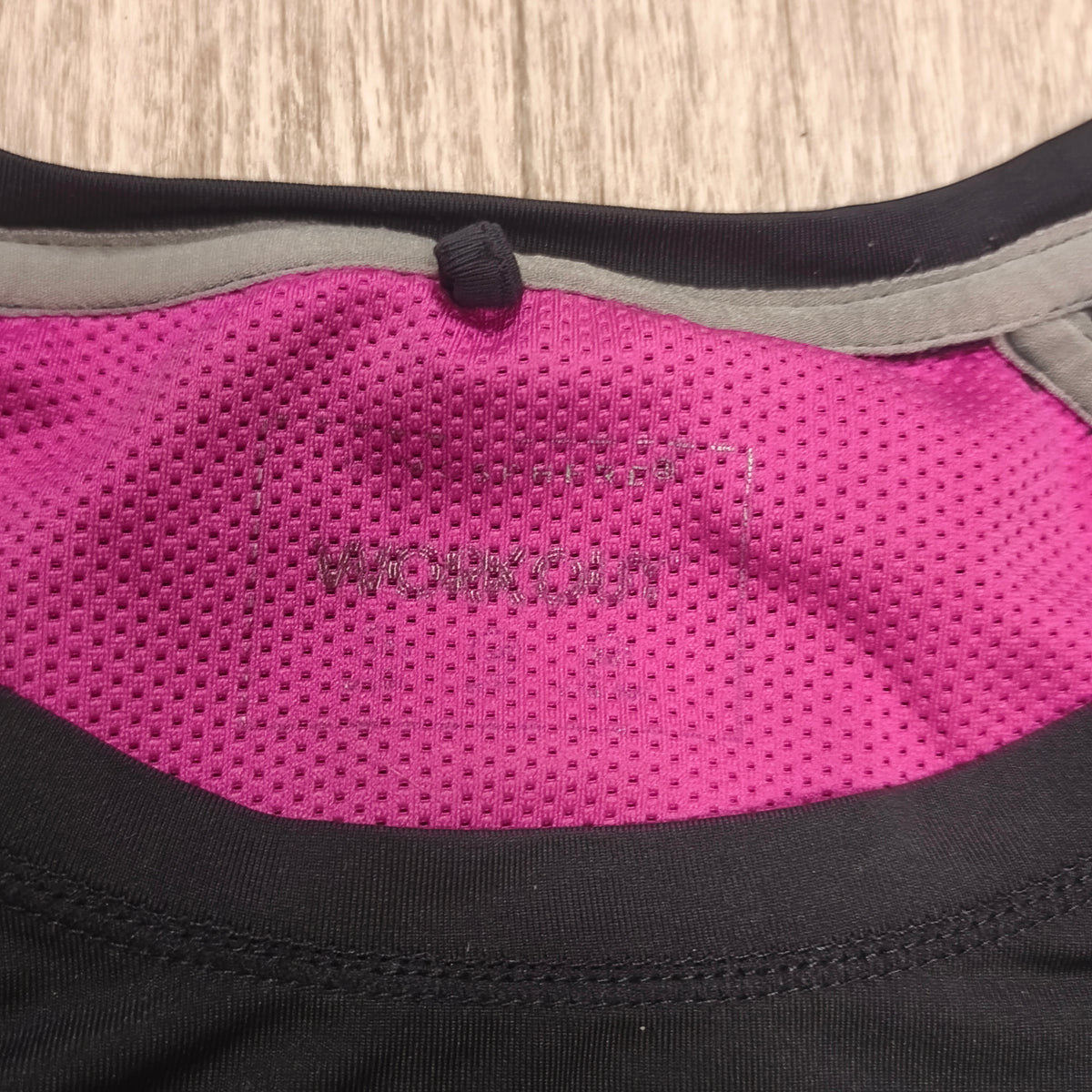 Atmosphere Womens Running T-Shirt Top Black Pink Mesh Workout Gym Size UK 10