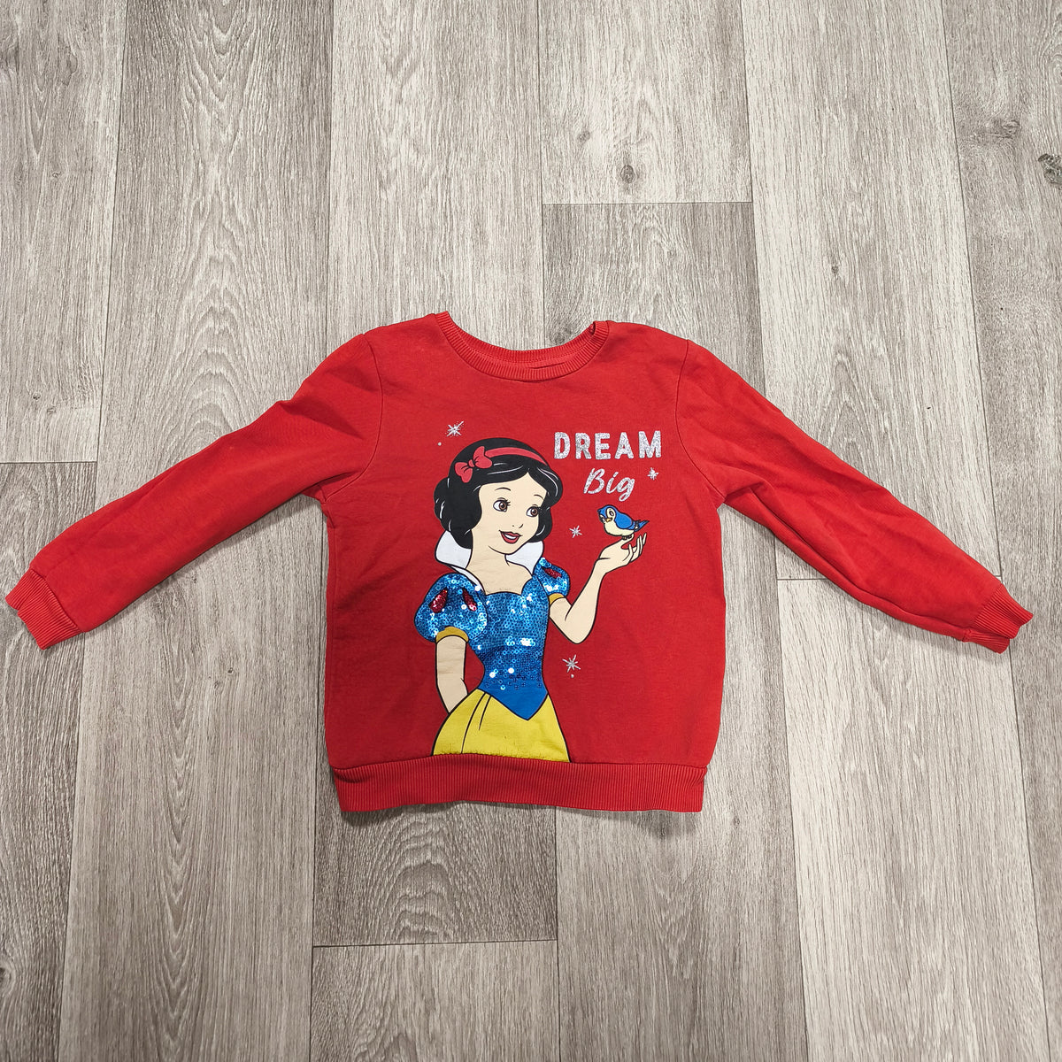 Disney Princess Snow White Girls Red Sweatshirt Jumper Sequin Dream Big 5-6 Yrs