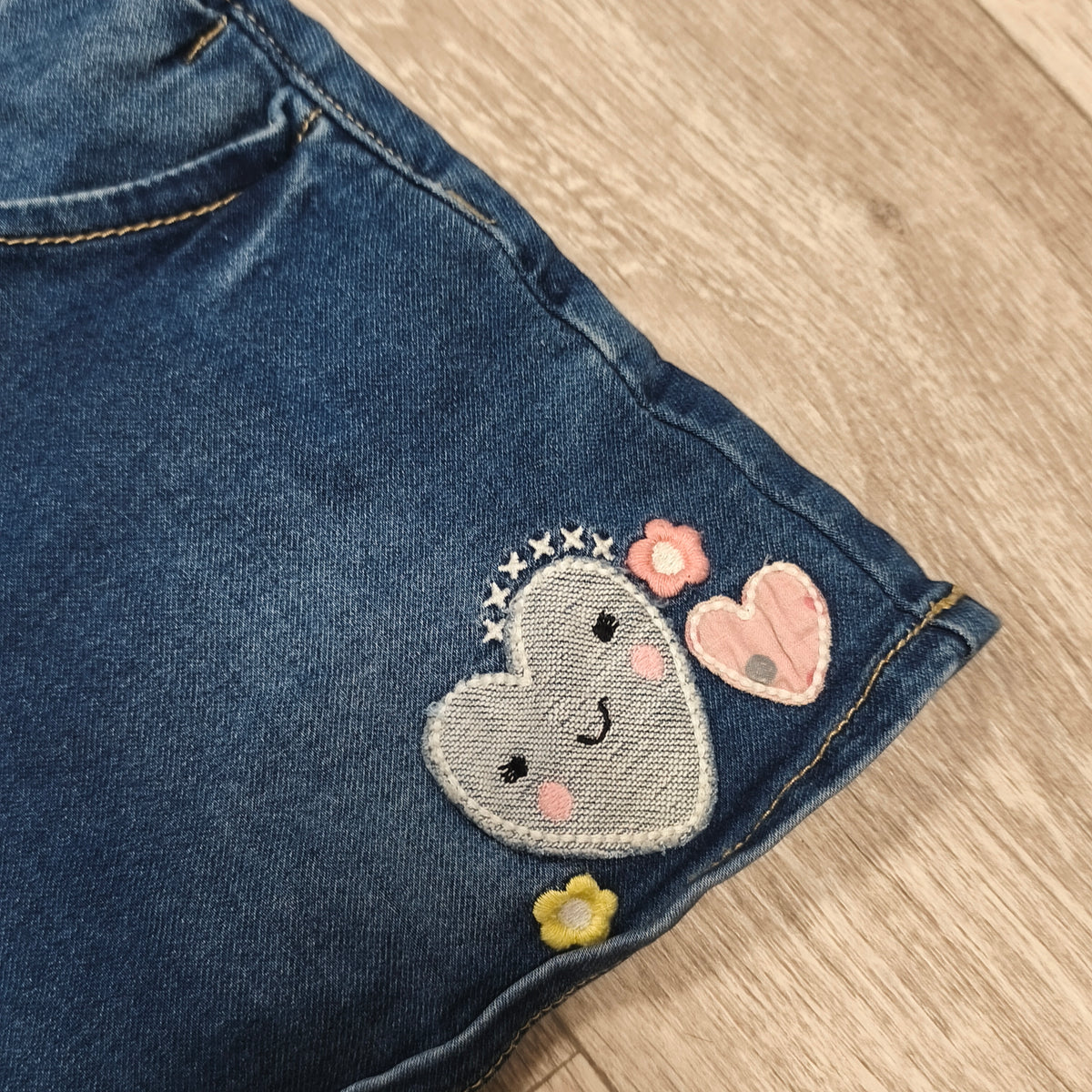 Nutmeg Girls Denim Pinafore Dress Blue Heart Embroidered Overall 1.5-2 Years