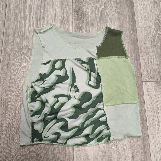 SHEIN Womens Patchwork Camo Crop Tank Top Green Exposed Seams Size S