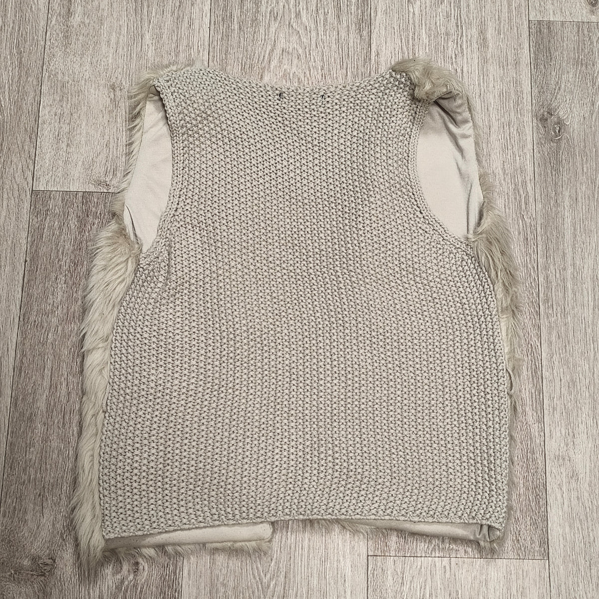 COLLOSEUM Women Beige Faux Fur Vest Chunky Knit Gilet Body Warmer Size S