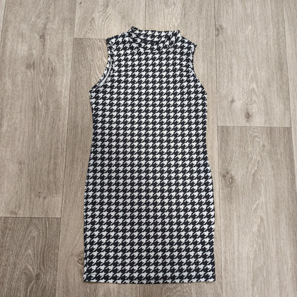SHEIN Girls Houndstooth Mock Neck Sleeveless Bodycon Dress Size 9Y EU 134