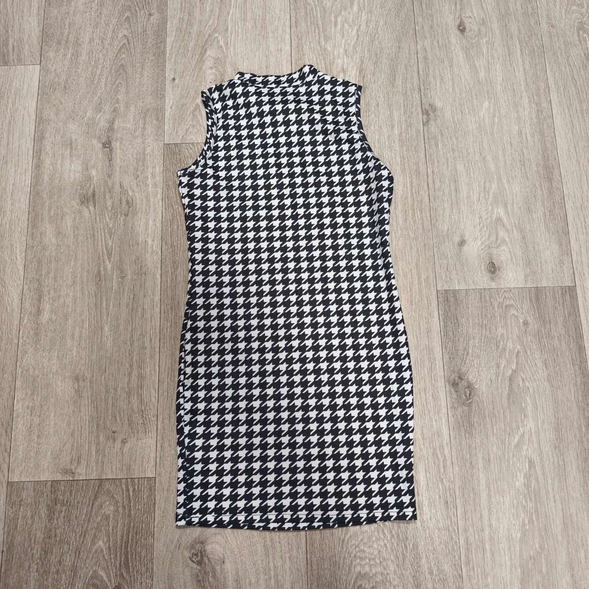SHEIN Girls Houndstooth Mock Neck Sleeveless Bodycon Dress Size 9Y EU 134