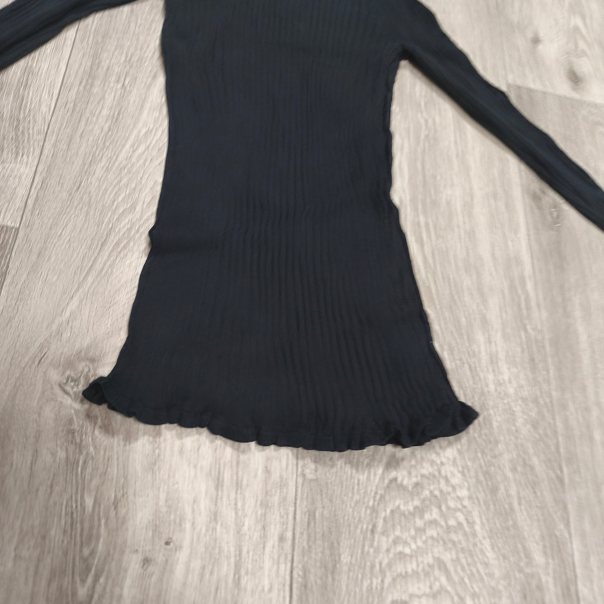 Women Black Ribbed Knit Mock Neck Long Sleeve Top Lettuce Hem Ruffle Trim
