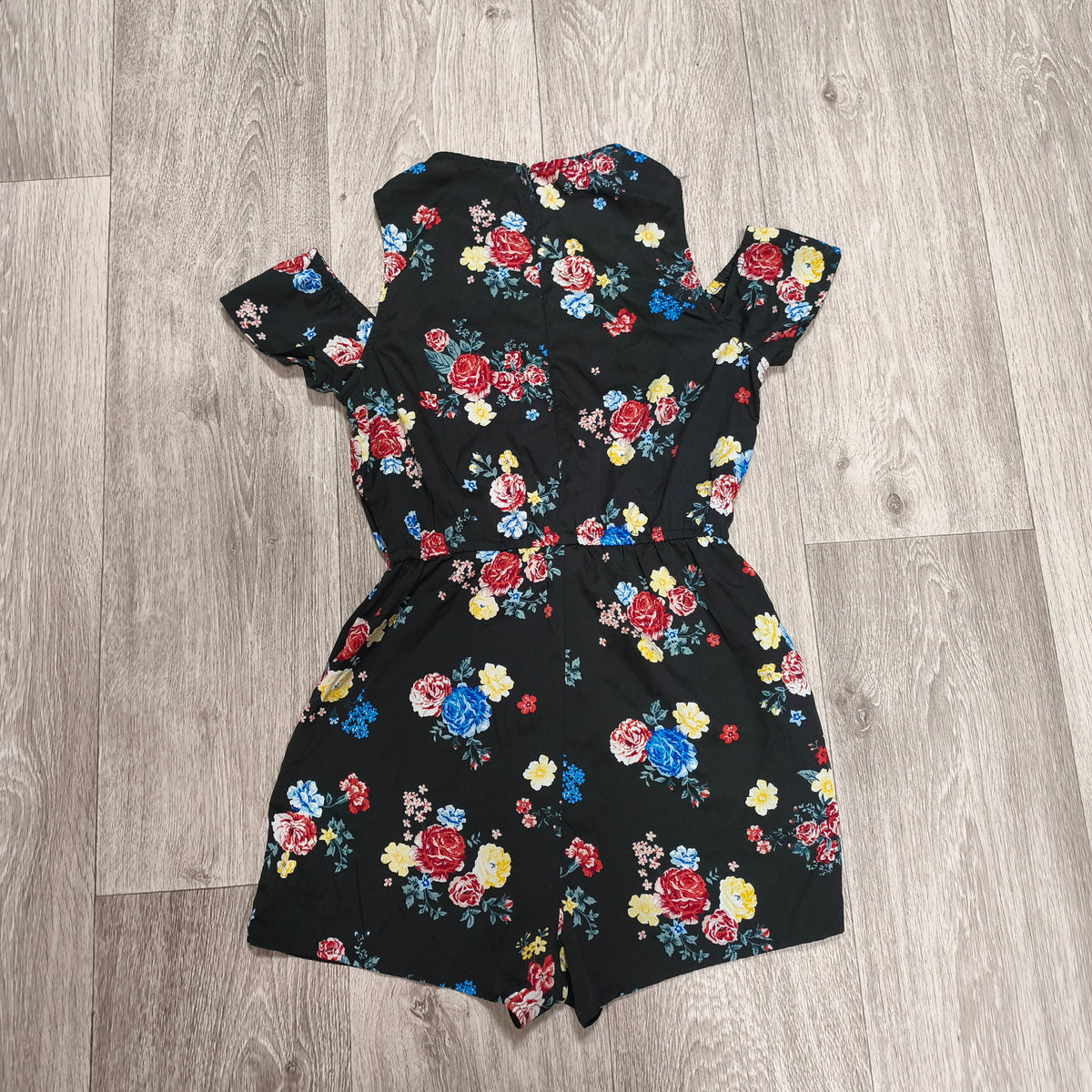 New Look 915 Girls Floral Playsuit Romper Black Cold Shoulder Age 11 146cm