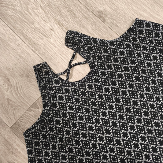 Primark Girls Black White Geometric Aztec Caged Strappy Swing Top 12-13 Yrs