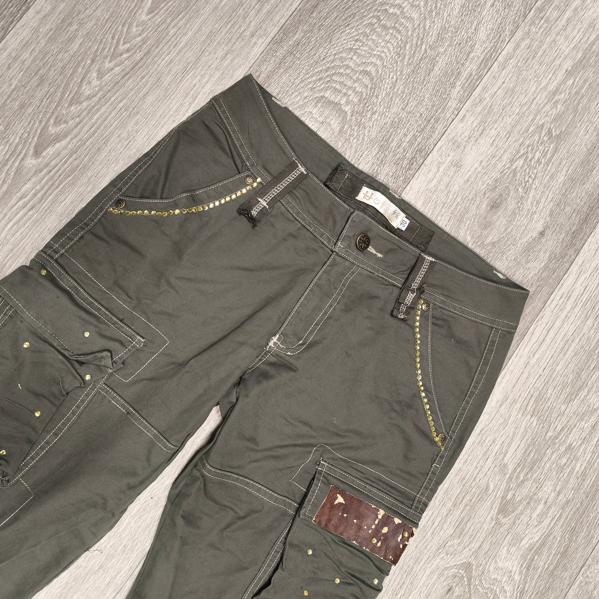 Y2K Cargo Pants Womens Size 30 Green Studded Rhinestone Low Rise Flare FAIR