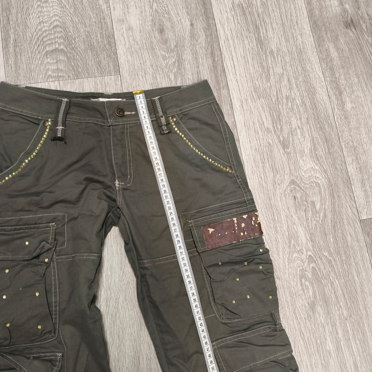Y2K Cargo Pants Womens Size 30 Green Studded Rhinestone Low Rise Flare FAIR