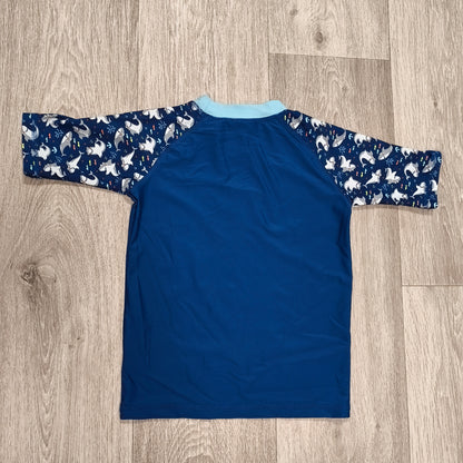 Alive Boys Blue Shark Rash Guard Swim Top Swimwear Size 122/128 Short Sleeve