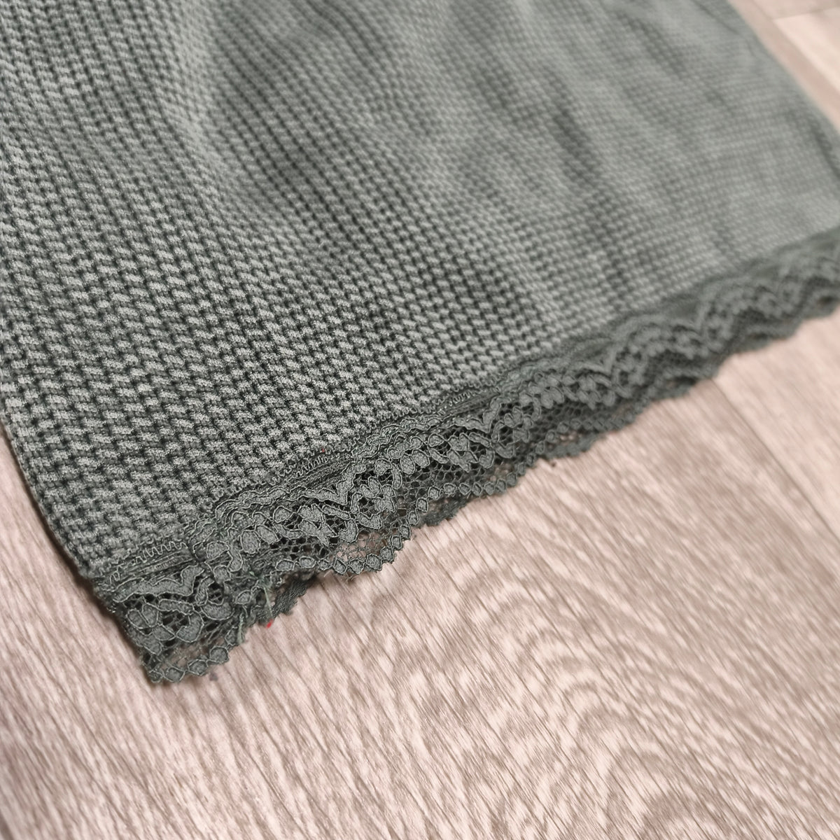 Primark Cares Womens XS Dark Green Waffle Knit Lace Trim Cami Bralette Crop Top