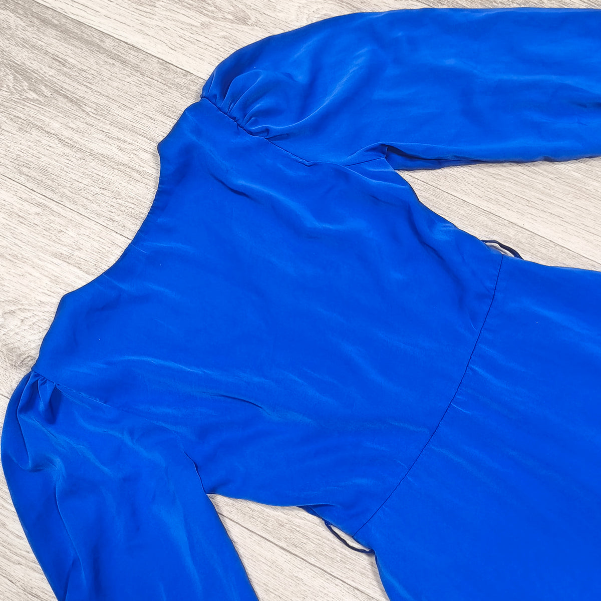 Misscix Royal Blue V-Neck Long Sleeve Mini Dress Covered Buttons Size M