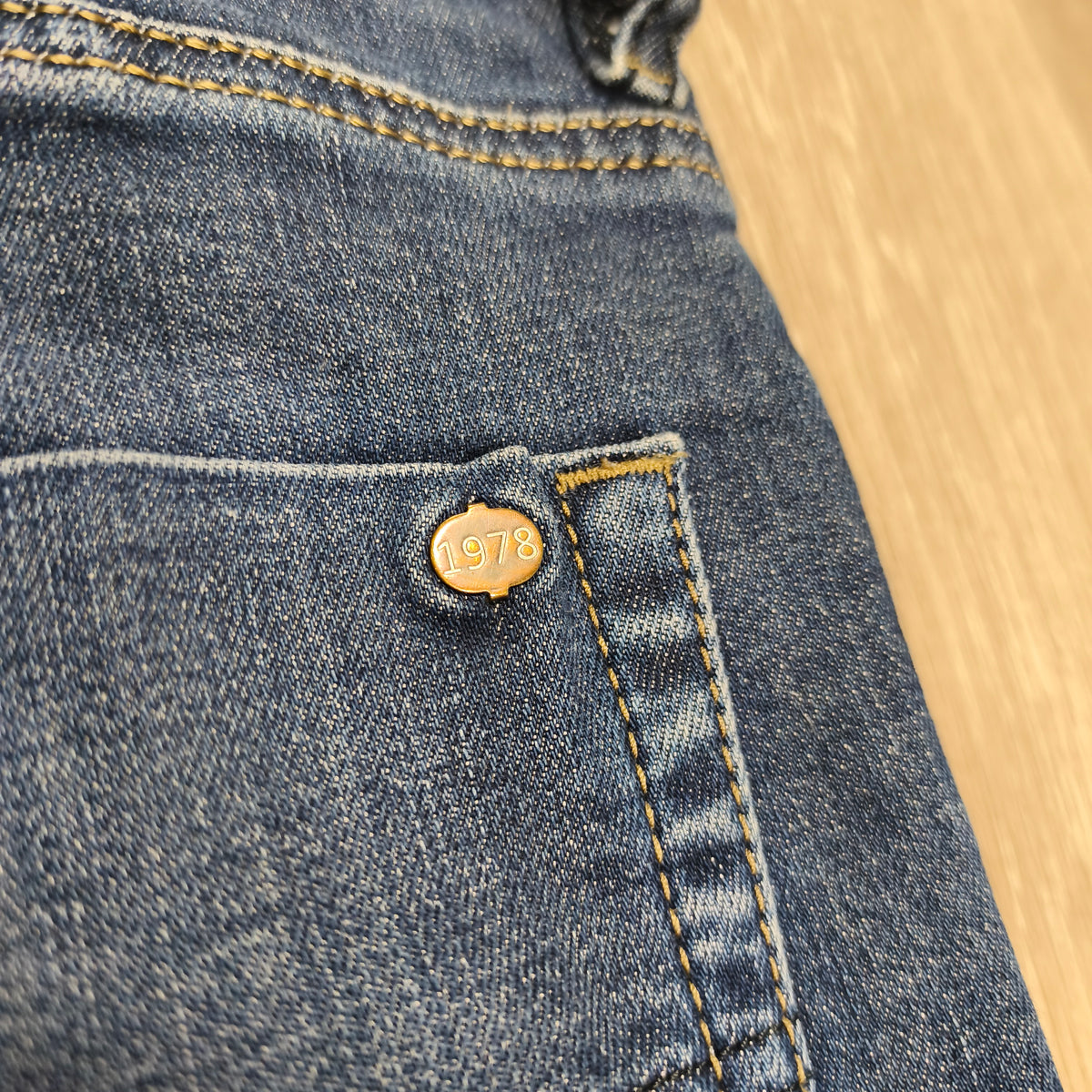 Diesel Tepphar Slim Carrot Jeans Men W30 L32 Blue Wash 0845B Stretch Denim