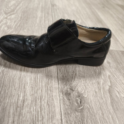 Milani Boys Black Patent Leather Dress Shoes Hook & Loop Formal Loafers Size 31