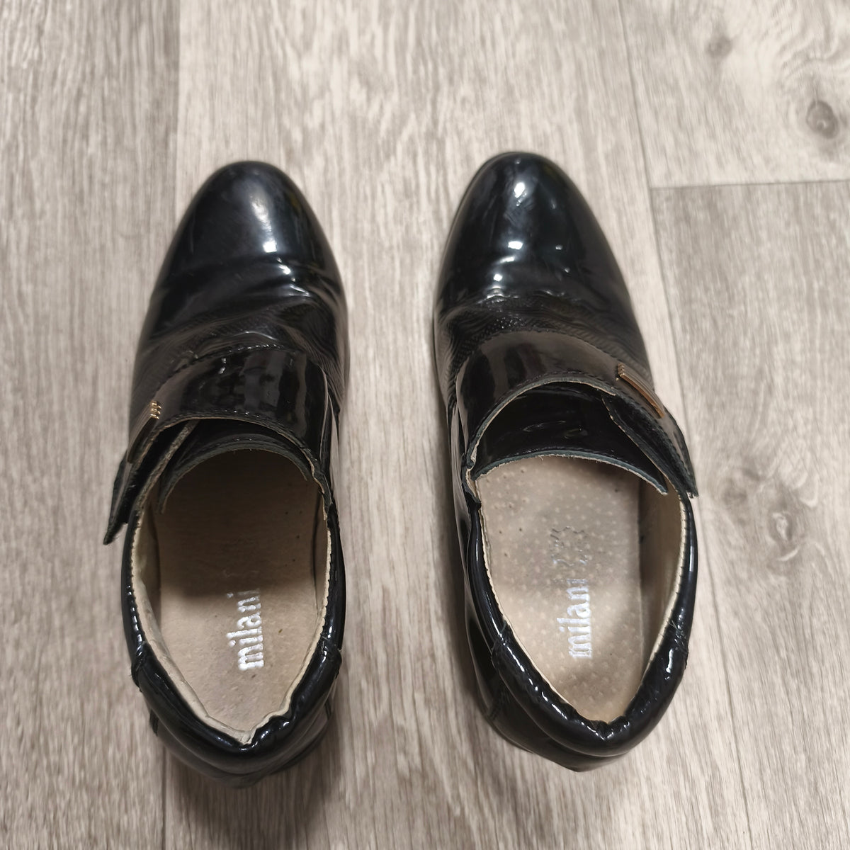 Milani Boys Black Patent Leather Dress Shoes Hook & Loop Formal Loafers Size 31