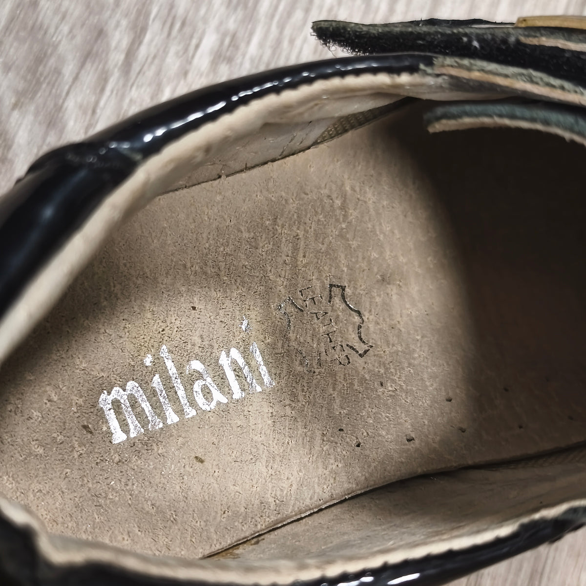 Milani Boys Black Patent Leather Dress Shoes Hook & Loop Formal Loafers Size 31