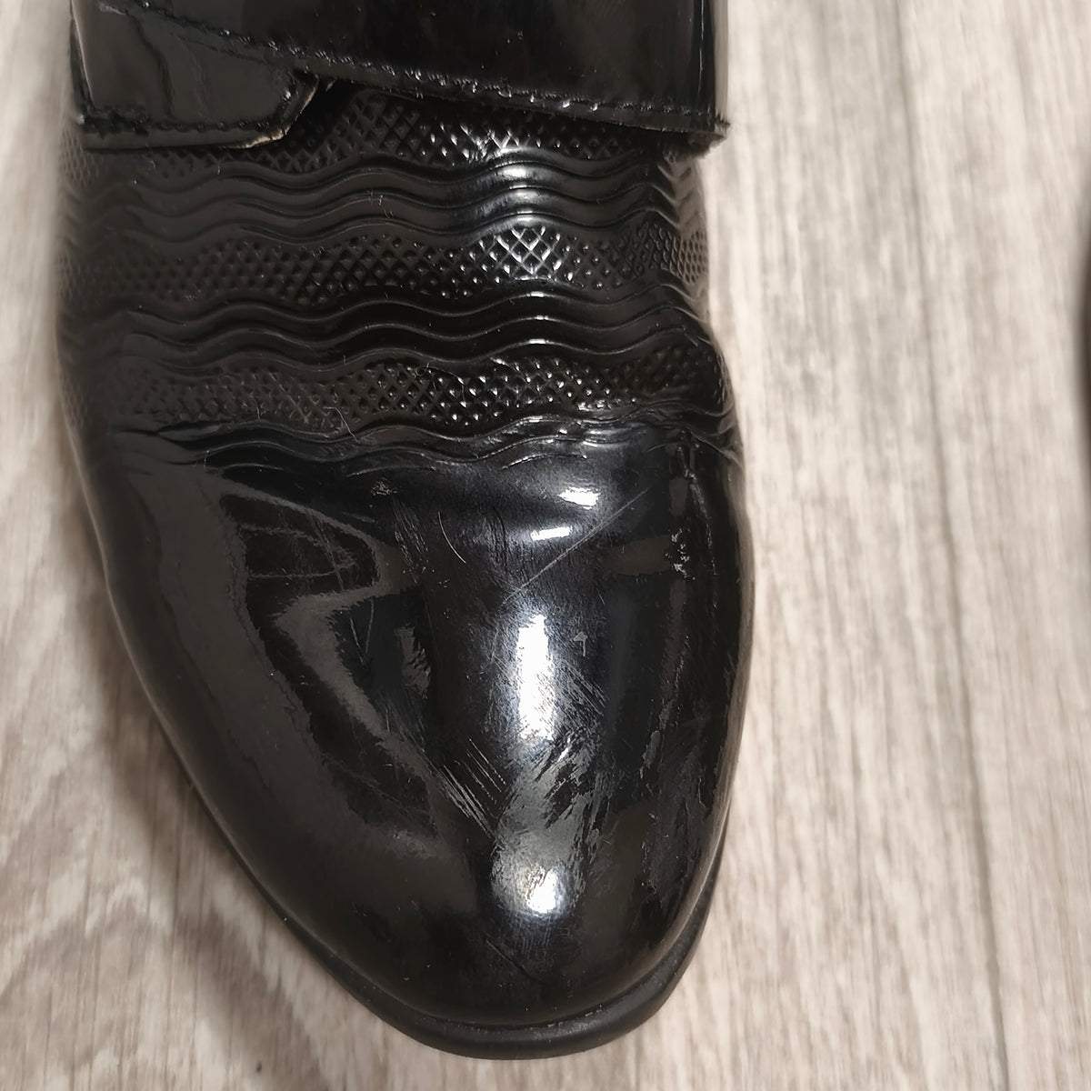 Milani Boys Black Patent Leather Dress Shoes Hook & Loop Formal Loafers Size 31