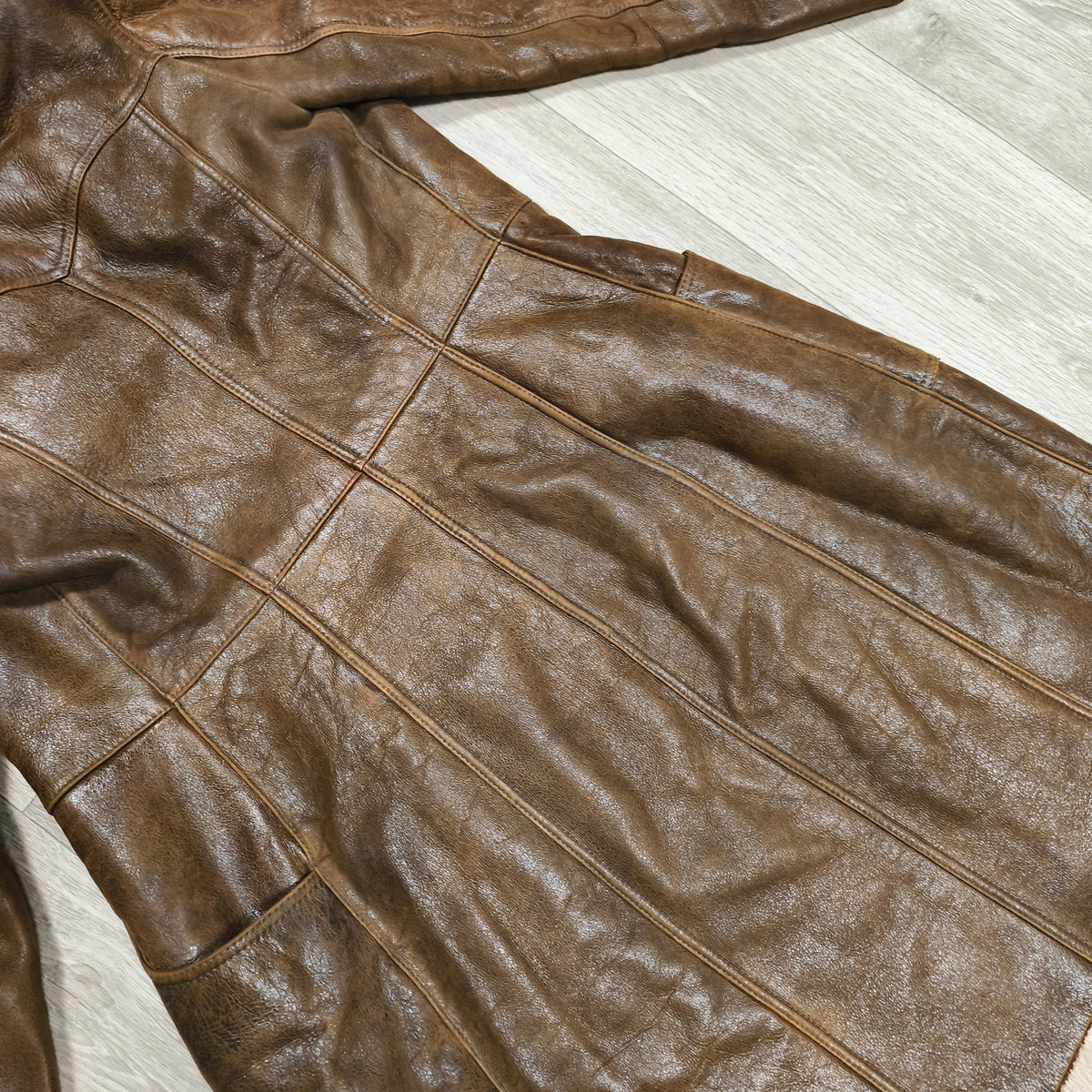 Vintage BISON Womens Sheepskin Shearling Coat Long Hooded Brown Size 36 S Boho