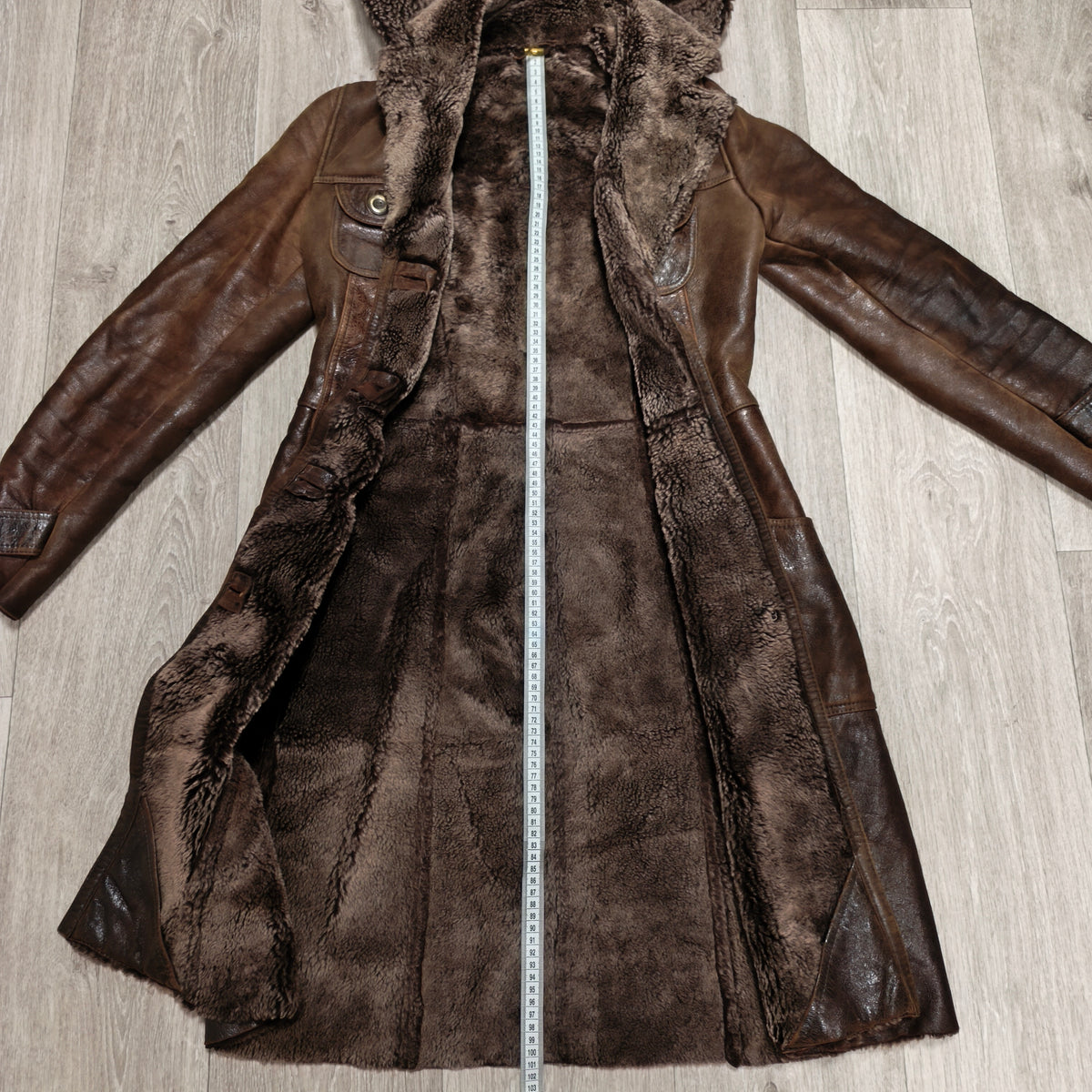 Vintage BISON Womens Sheepskin Shearling Coat Long Hooded Brown Size 36 S Boho