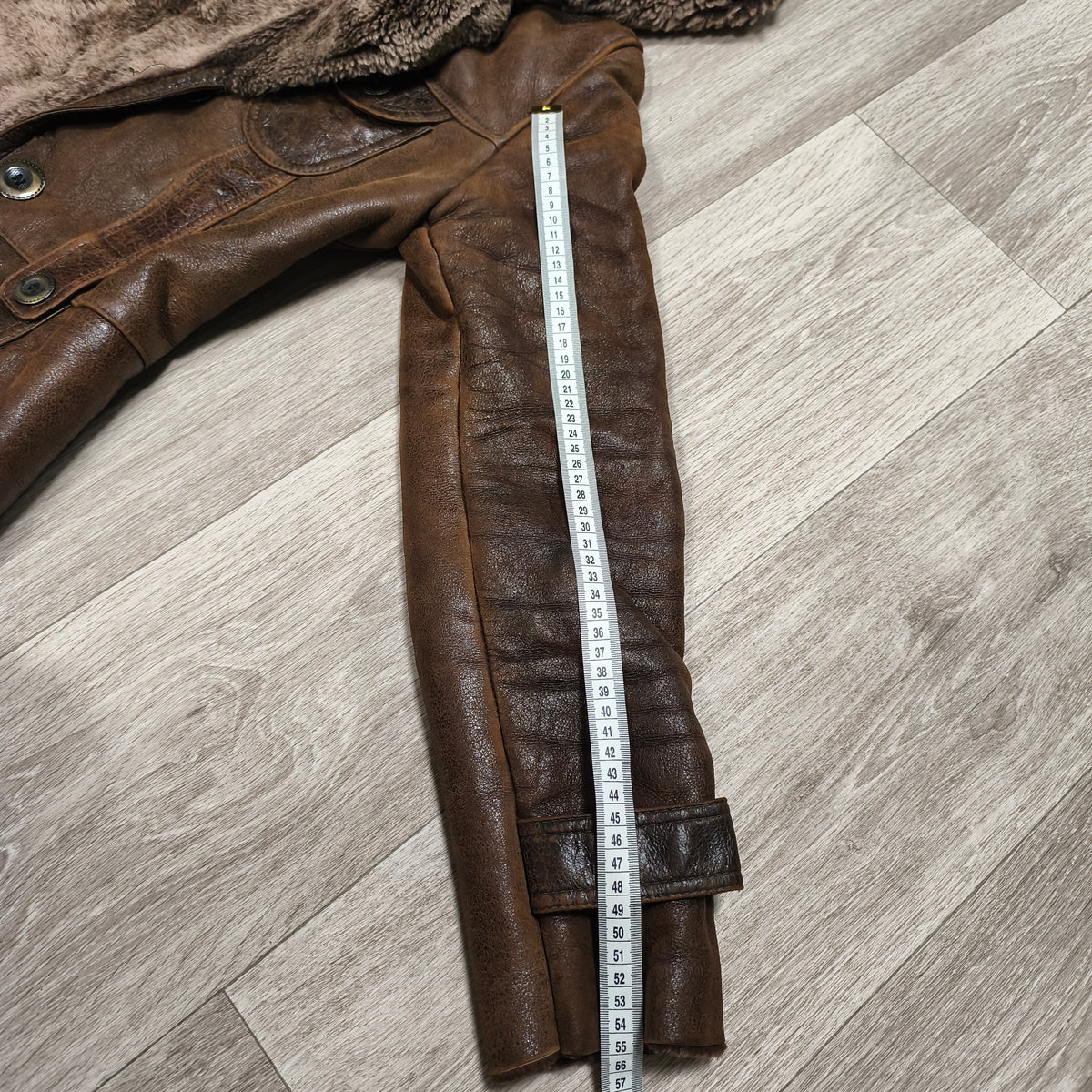 Vintage BISON Womens Sheepskin Shearling Coat Long Hooded Brown Size 36 S Boho