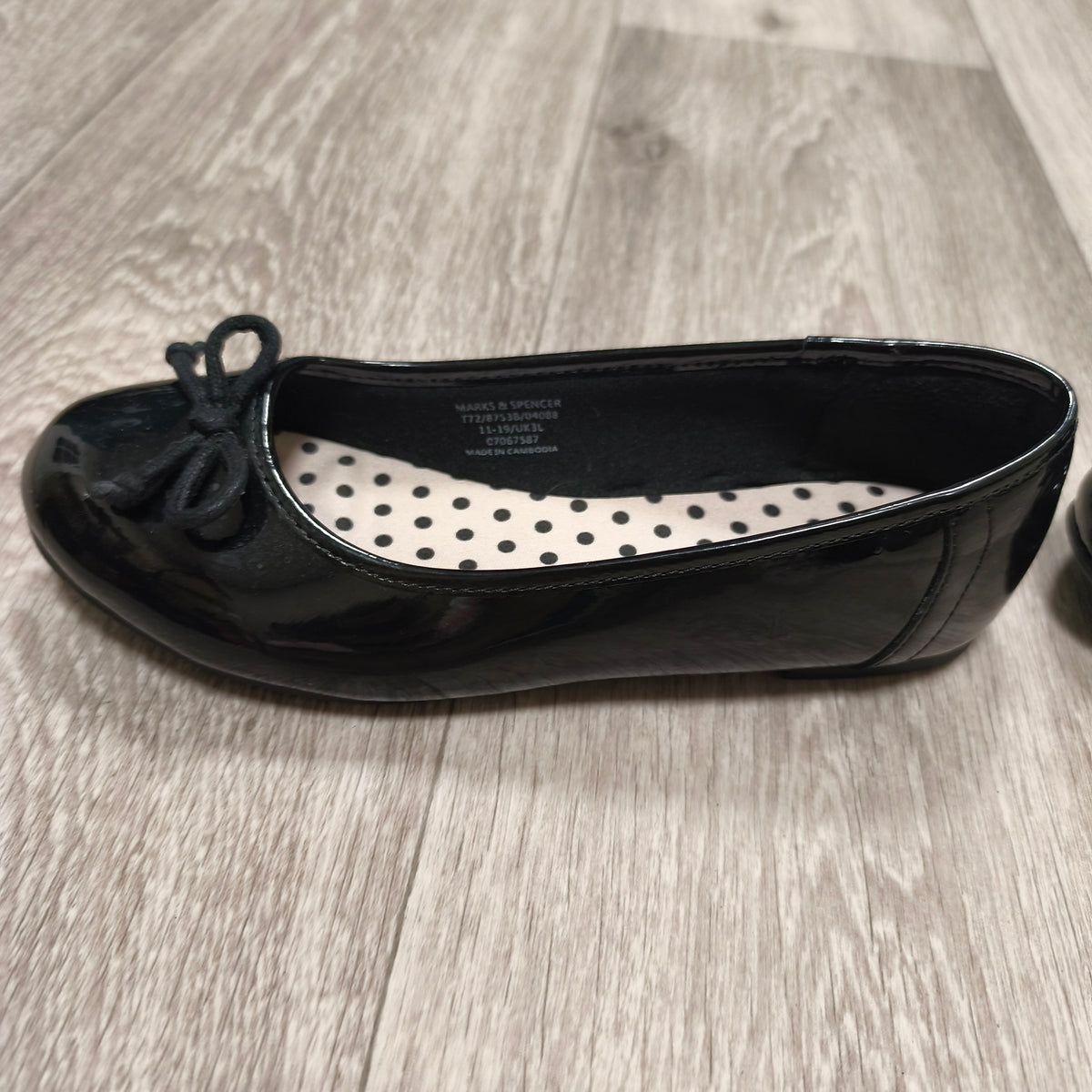 M&S School Girls Black Patent Ballet Pumps Flats Bow UK 3 EU 35.5 Slip On Shoes