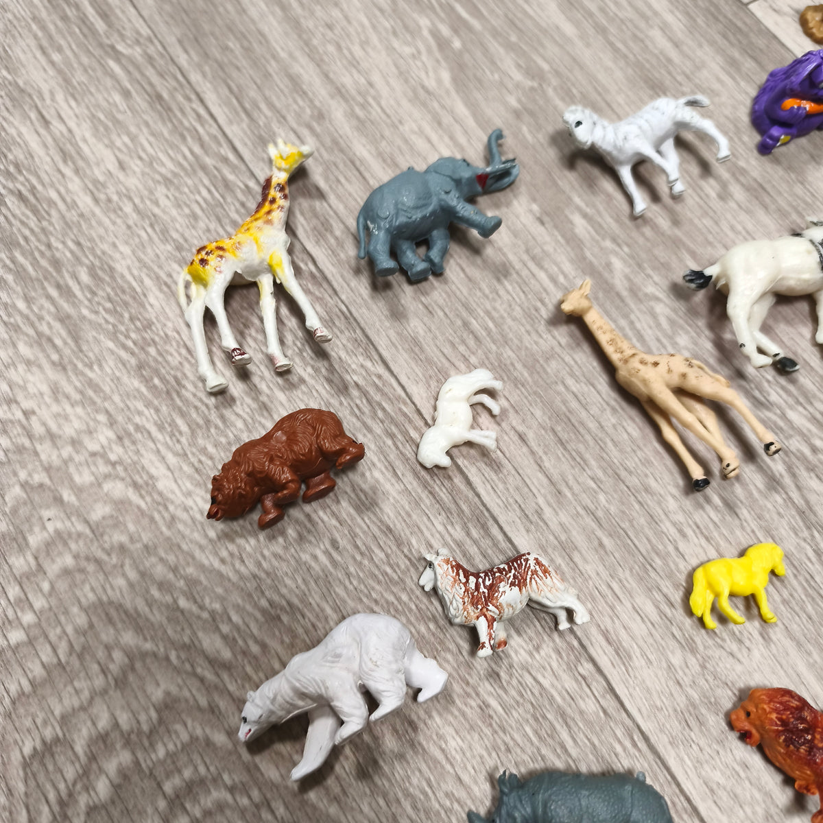 Vintage Mini Plastic Toy Animal Figurines Lot Safari Wild Zoo Farm Animals