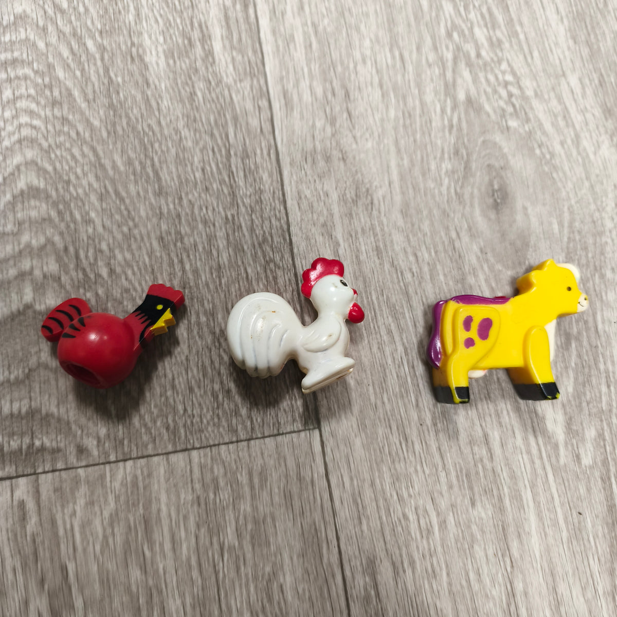 Vintage Plastic Farm Animal Figures Lot Yellow Cow White Rooster Red Hen Toy
