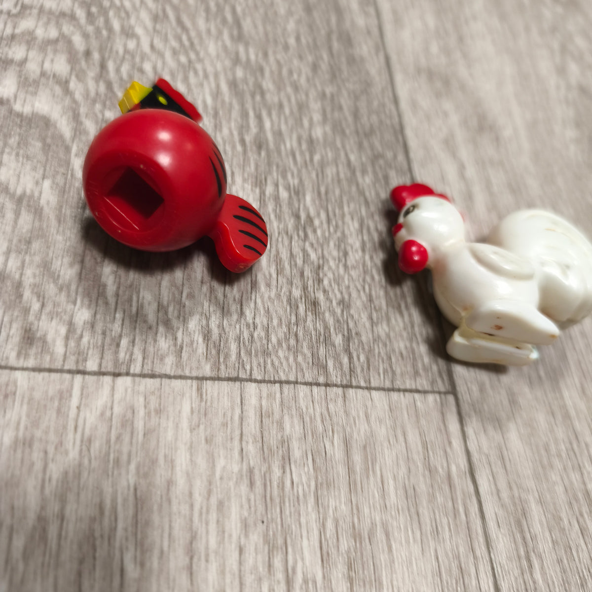 Vintage Plastic Farm Animal Figures Lot Yellow Cow White Rooster Red Hen Toy