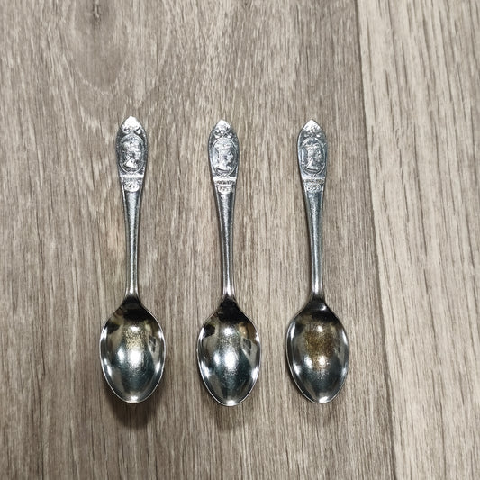 Vintage Queen Elizabeth II Coronation 1953 Souvenir Teaspoons Set of 3 Chrome