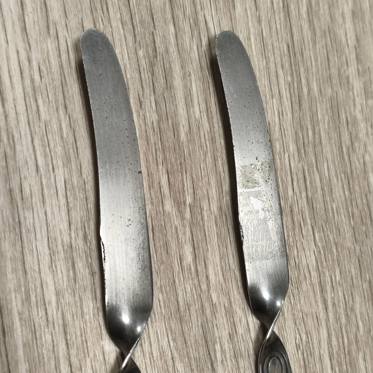 4x Vintage George Clark Sheffield Stainless Volito Butter Knives Spreaders