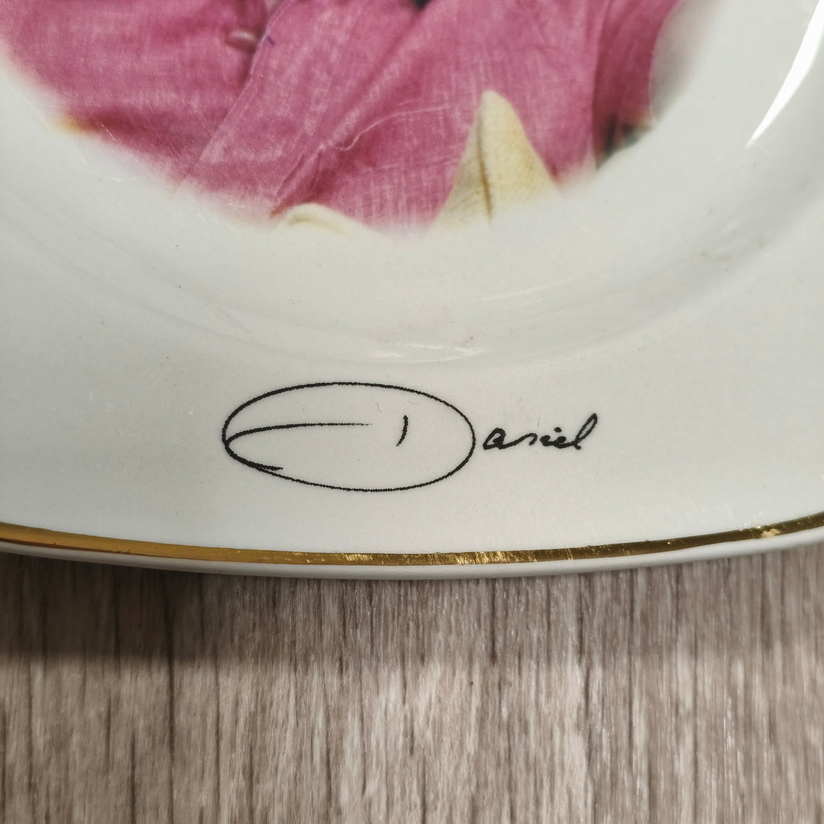2x Daniel O'Donnell Collector Plates Royal Heritage Staffordshire Fine China