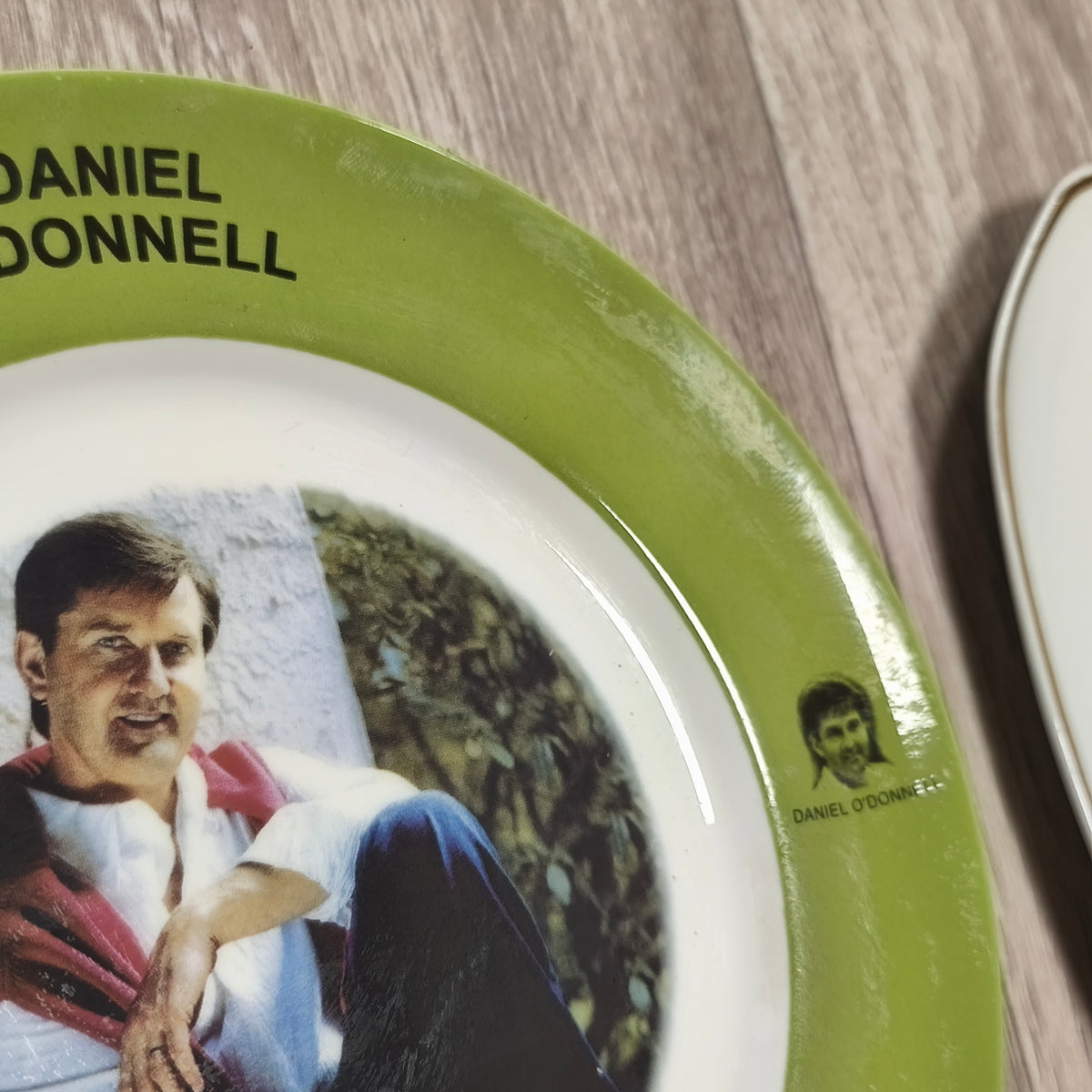 2x Daniel O'Donnell Collector Plates Royal Heritage Staffordshire Fine China