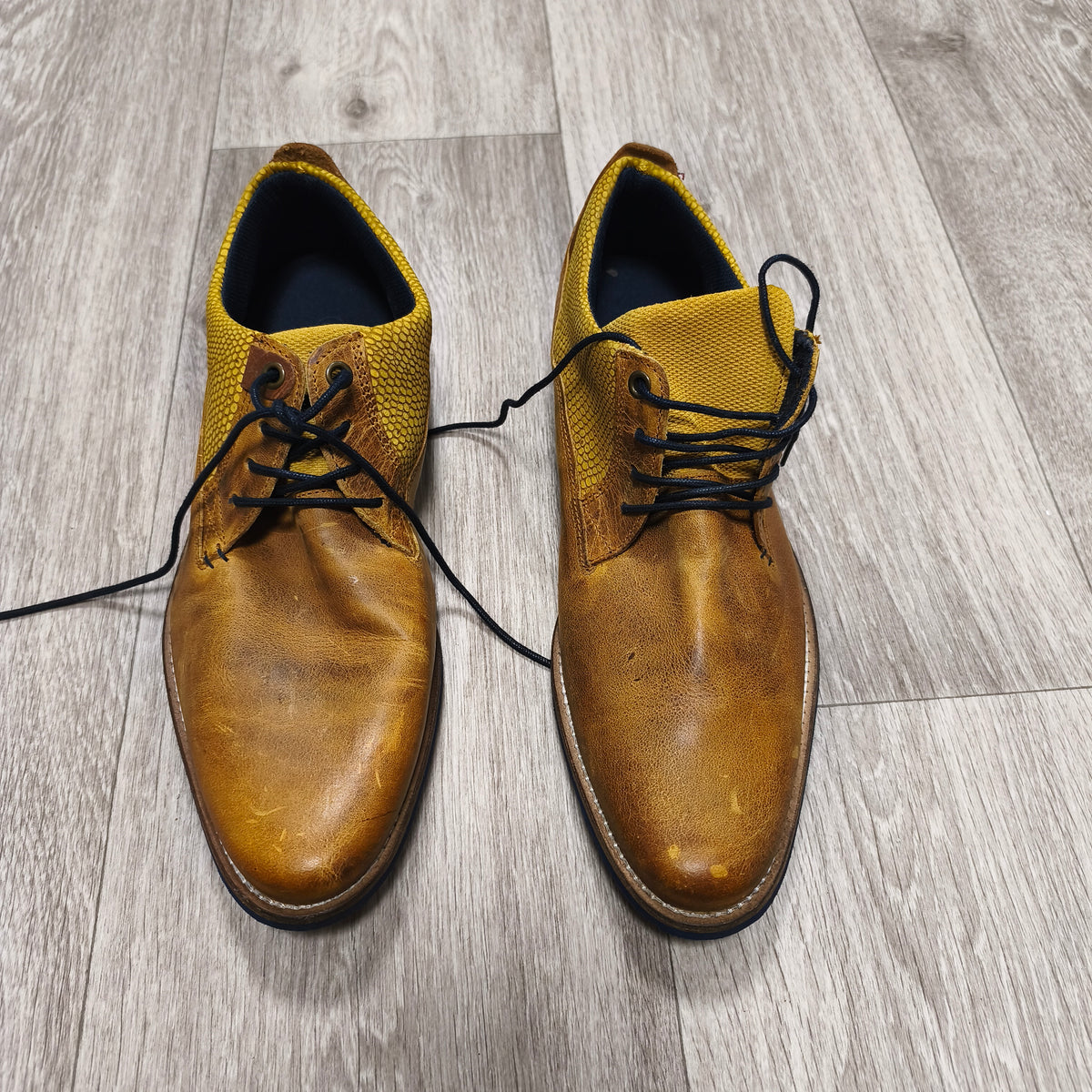 STARC Mens EU 42 Tan Yellow Leather Derby Shoes Handcrafted Oxfords Lace Up