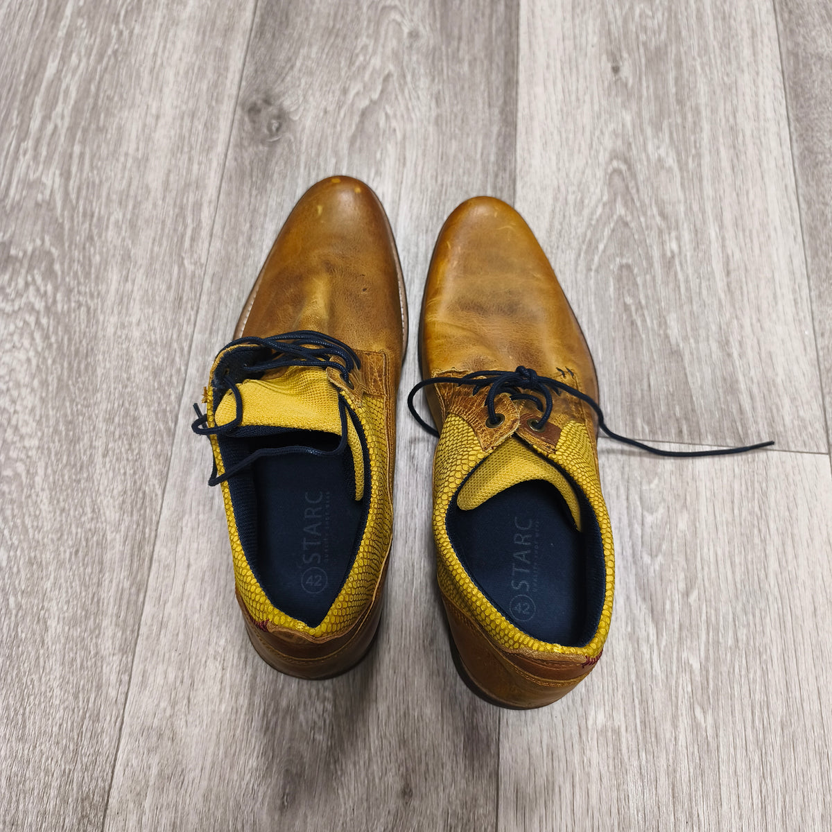 STARC Mens EU 42 Tan Yellow Leather Derby Shoes Handcrafted Oxfords Lace Up