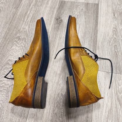 STARC Mens EU 42 Tan Yellow Leather Derby Shoes Handcrafted Oxfords Lace Up